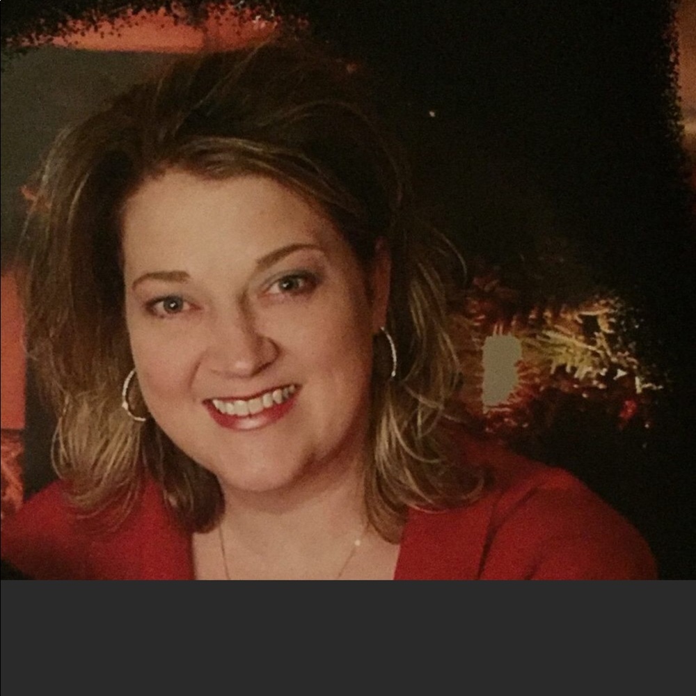 Meet your Posher, Denise